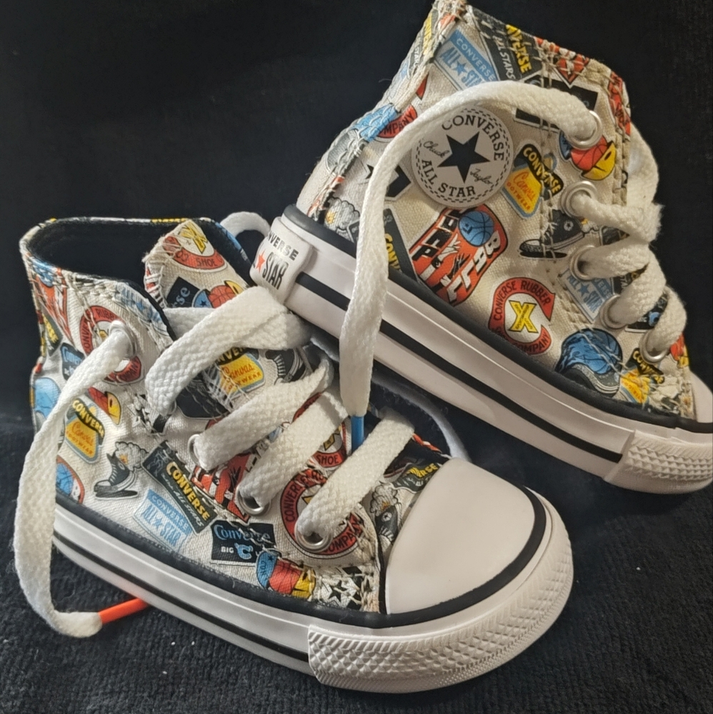 Converse Chuck Taylor All Star High TD ' Happy Hoops Sneakers Size 4 Toddlers